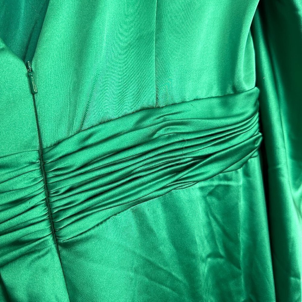 MAC DUGGAL Puff Sleeve Satin Faux Wrap Gown in Emerald Green Size US 14 NWT - Picture 11 of 12